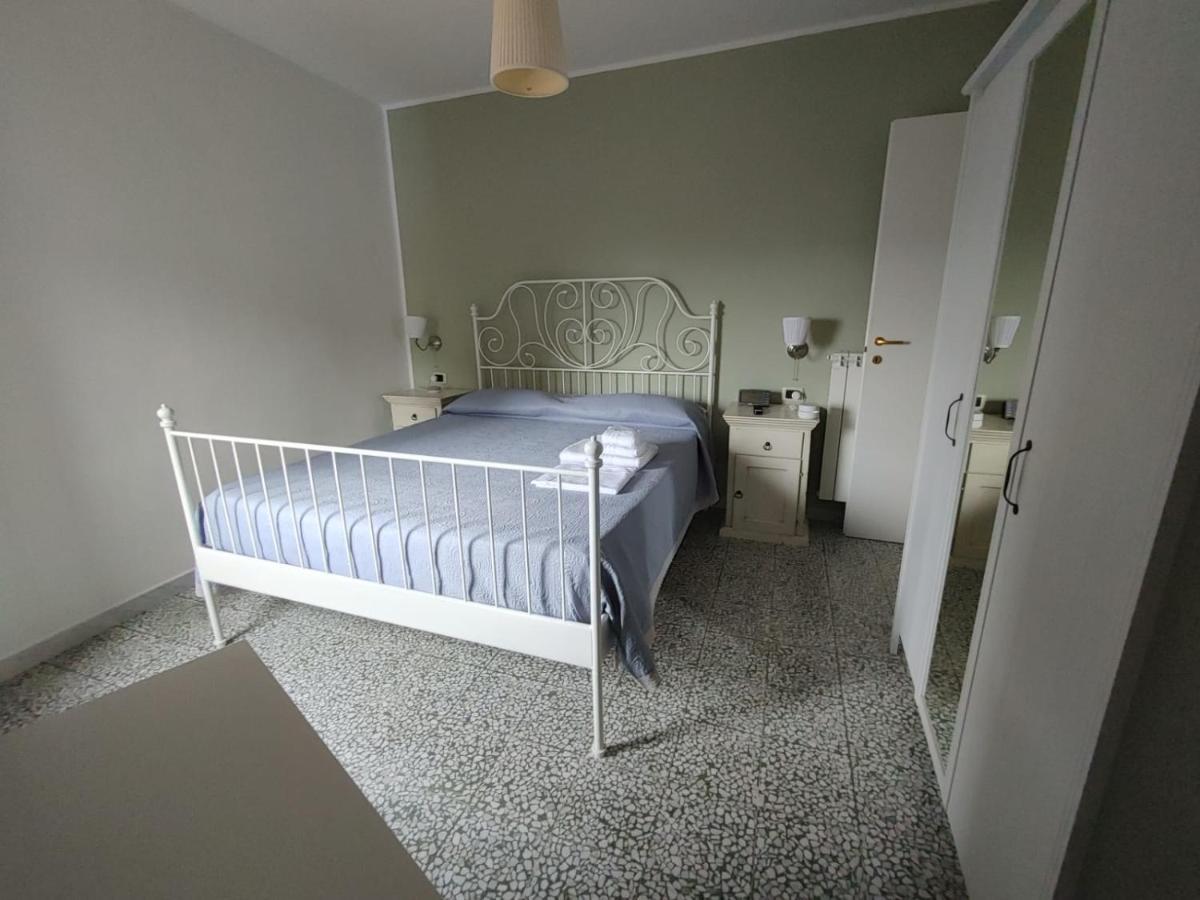 Borgo Sciugolo Bed & Breakfast Baselice ภายนอก รูปภาพ