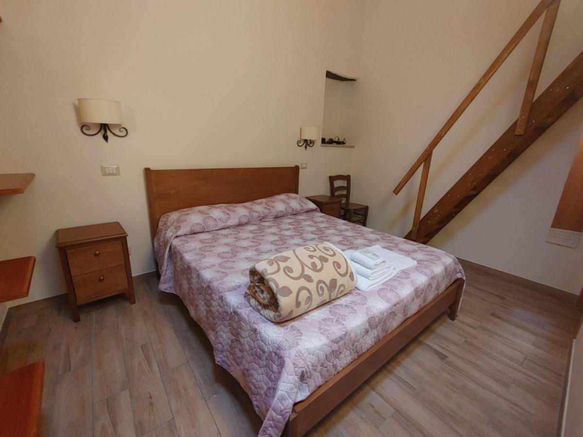 Borgo Sciugolo Bed & Breakfast Baselice ภายนอก รูปภาพ
