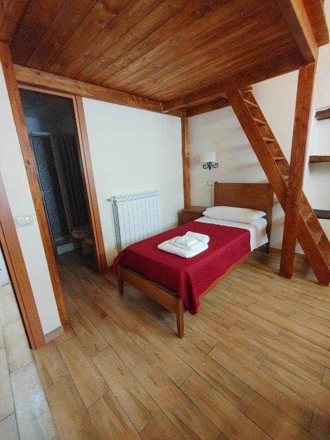 Borgo Sciugolo Bed & Breakfast Baselice ภายนอก รูปภาพ